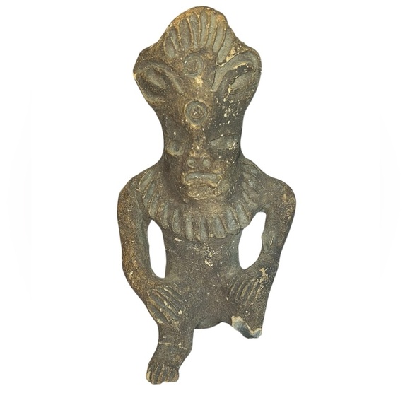 Precolombian Aztec Clay Diety God  Sculpture - Picture 2 of 7